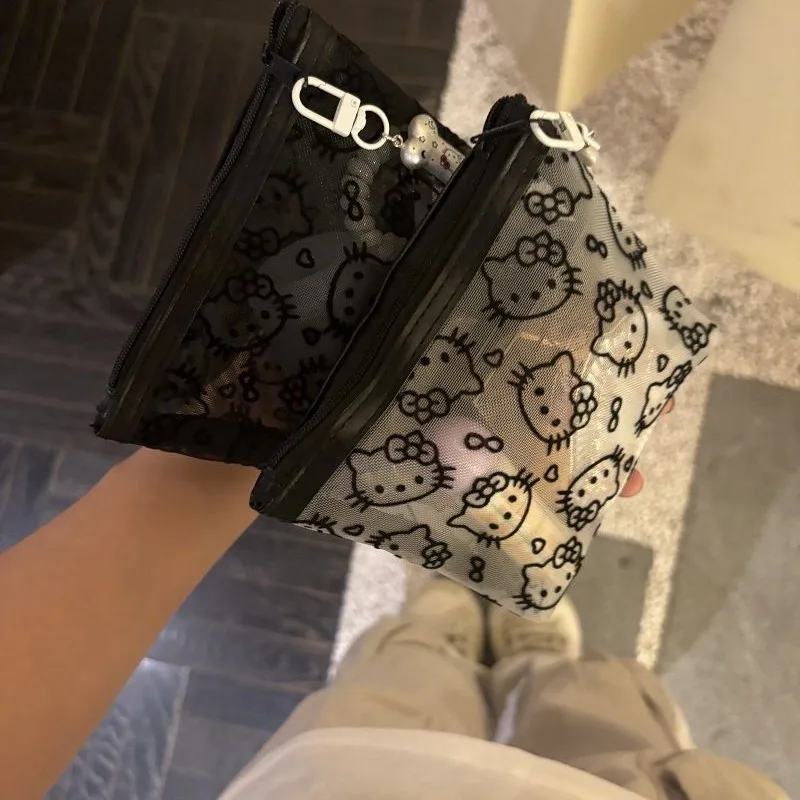 2026年新作サンリオハローキティメッシュ素材収納バッグポー - Mesh Net Bag のレビューと価格
