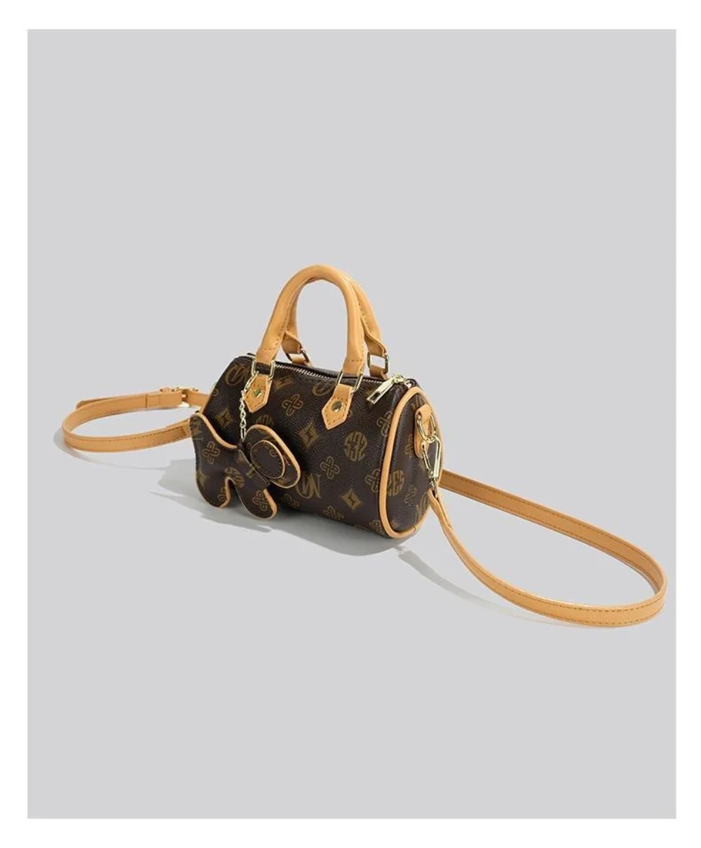 新しい春夏のトレンディな枕バッグ女性ミニマリストアーバンスタ - Women Bags For Sale のレビューと価格