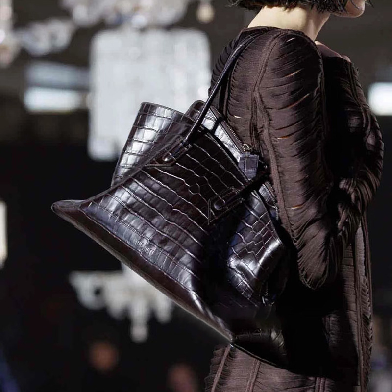 レトロクロコダイルパターン大容量トートバッグデザイン女性のプ - Women'S Tote Bags Designer のレビューと価格