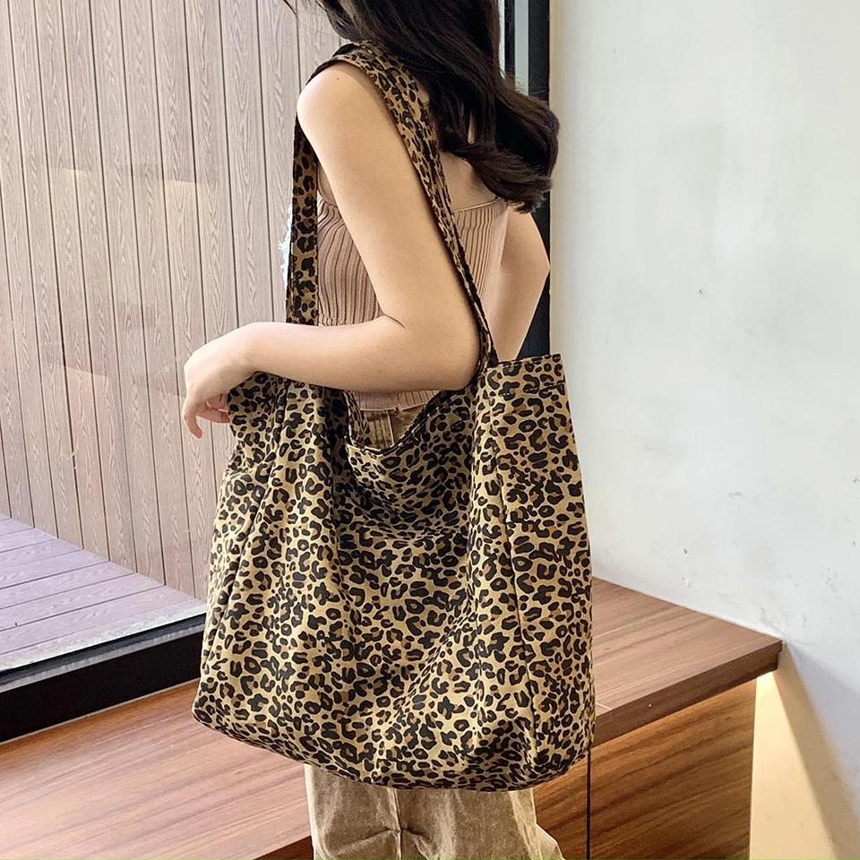 女性用キャンバスハンドバッグ,大容量トートバッグ,ヒョウ柄, - Women Bags For Sale のレビューと価格