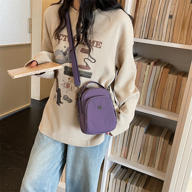 新しいミニショルダークロスボディバッグ女性軽量マルチポケット - Women Bags Max のレビューと価格