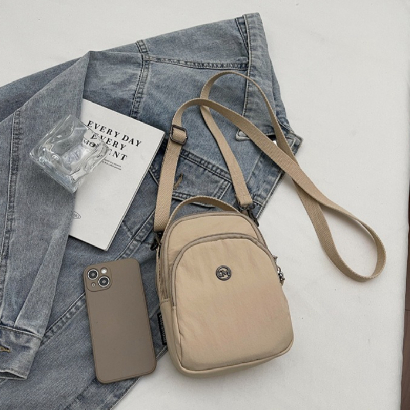 新しいミニショルダークロスボディバッグ女性軽量マルチポケット - Women Bags Max のレビューと価格