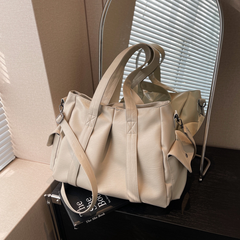 Cgcbag-女性用ソフトレザーショルダーバッグ,女性用ラー - Women'S Tote Bags Designer のレビューと価格