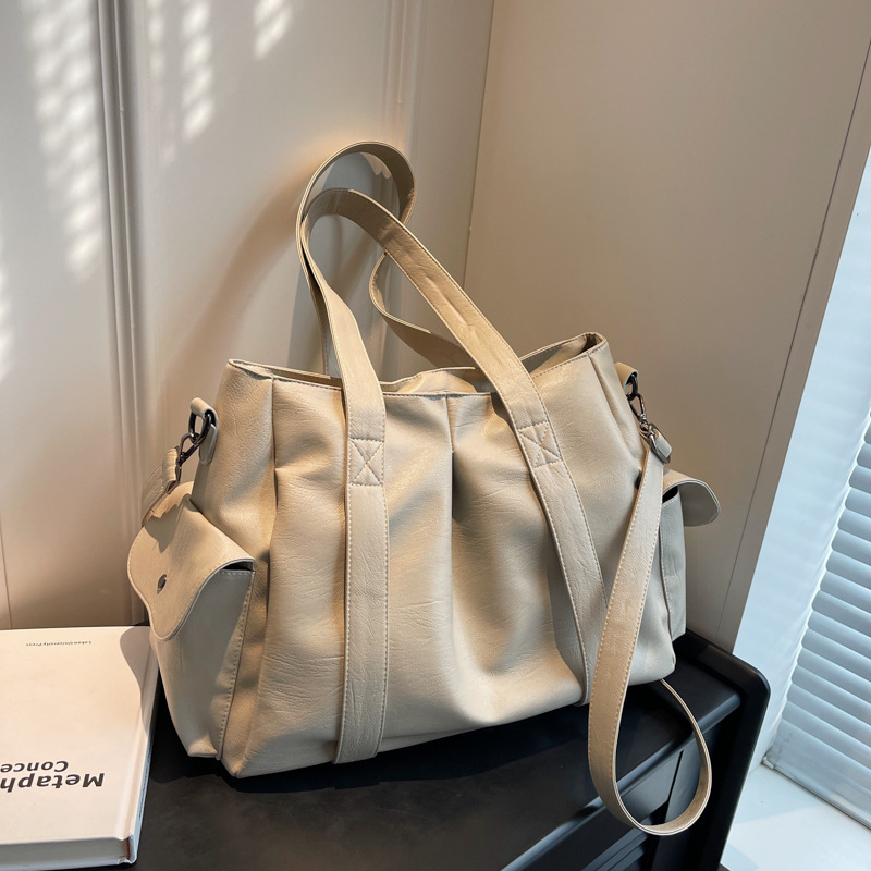 Cgcbag-女性用ソフトレザーショルダーバッグ,女性用ラー - Women'S Tote Bags Designer のレビューと価格