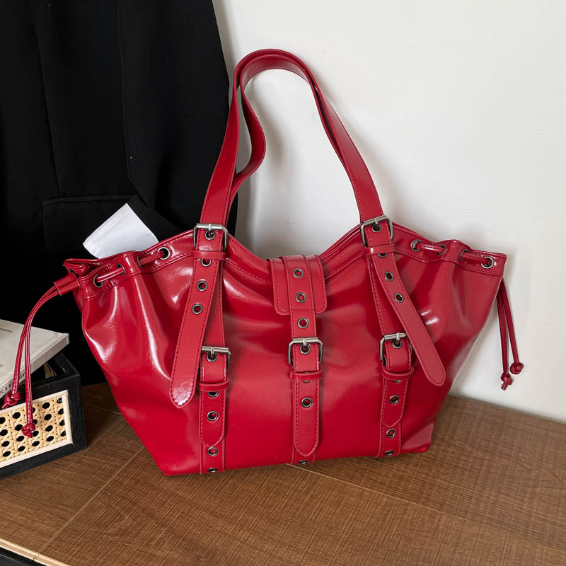 Y2Kゴシックリベット調節可能ストラップショルダーバッグ人気 - Women Bags For Sale のレビューと価格