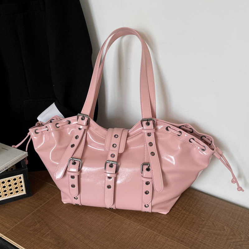 Y2Kゴシックリベット調節可能ストラップショルダーバッグ人気 - Women Bags For Sale のレビューと価格