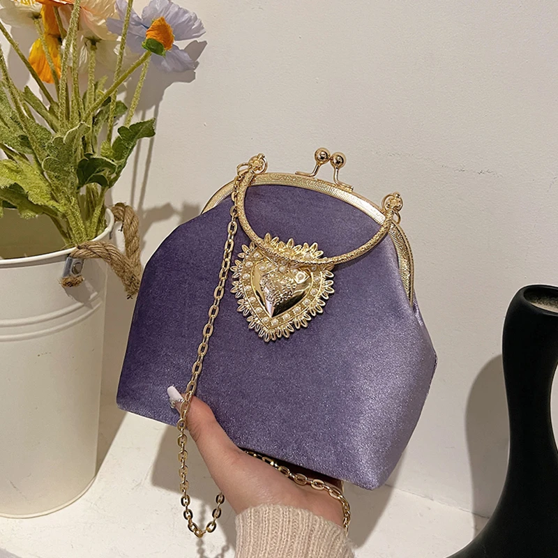 チェーンベルベットフレームハートディナーハンドバッグダイヤモ - Women Bags For Sale のレビューと価格