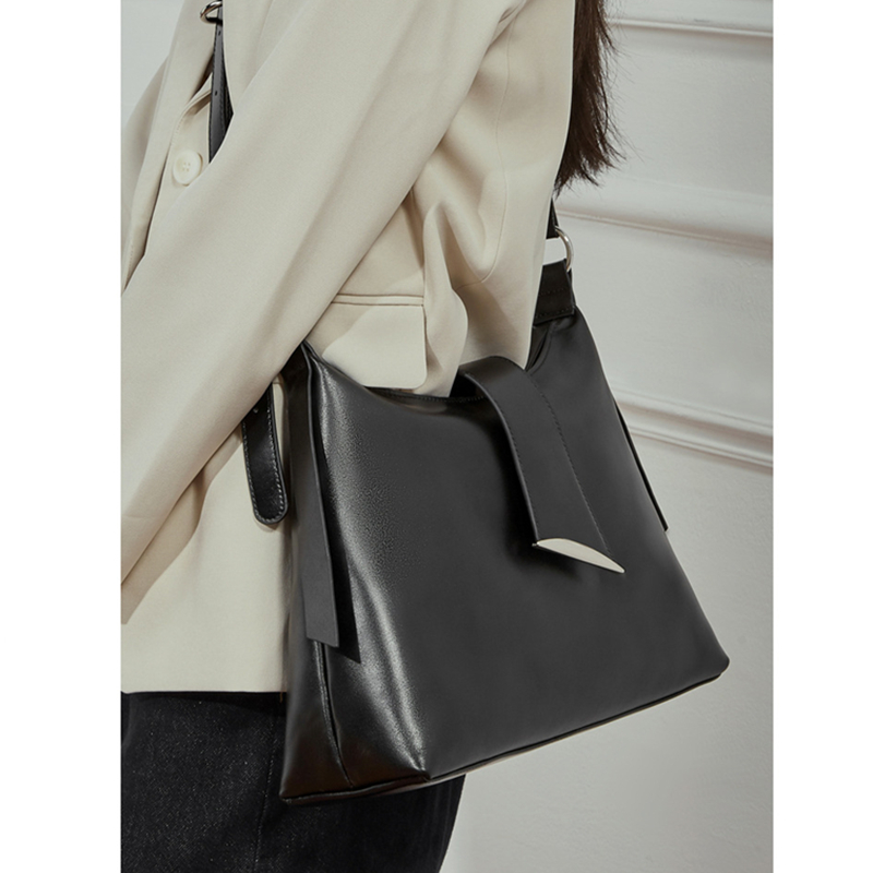 Hifashion 牛革本革大型ホーボーショルダーバッグ女性 - Women'S Tote Bags Designer のレビューと価格