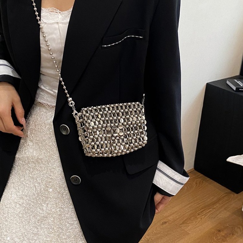 PU 高級感 ソリッドカラー イブニングバッグ 透かし彫り  - Women Bags For Sale のレビューと価格